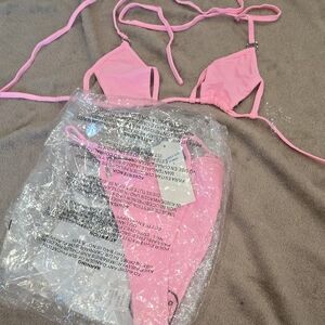 Hot & Delicious Vibrant Pink Bikini Set‎